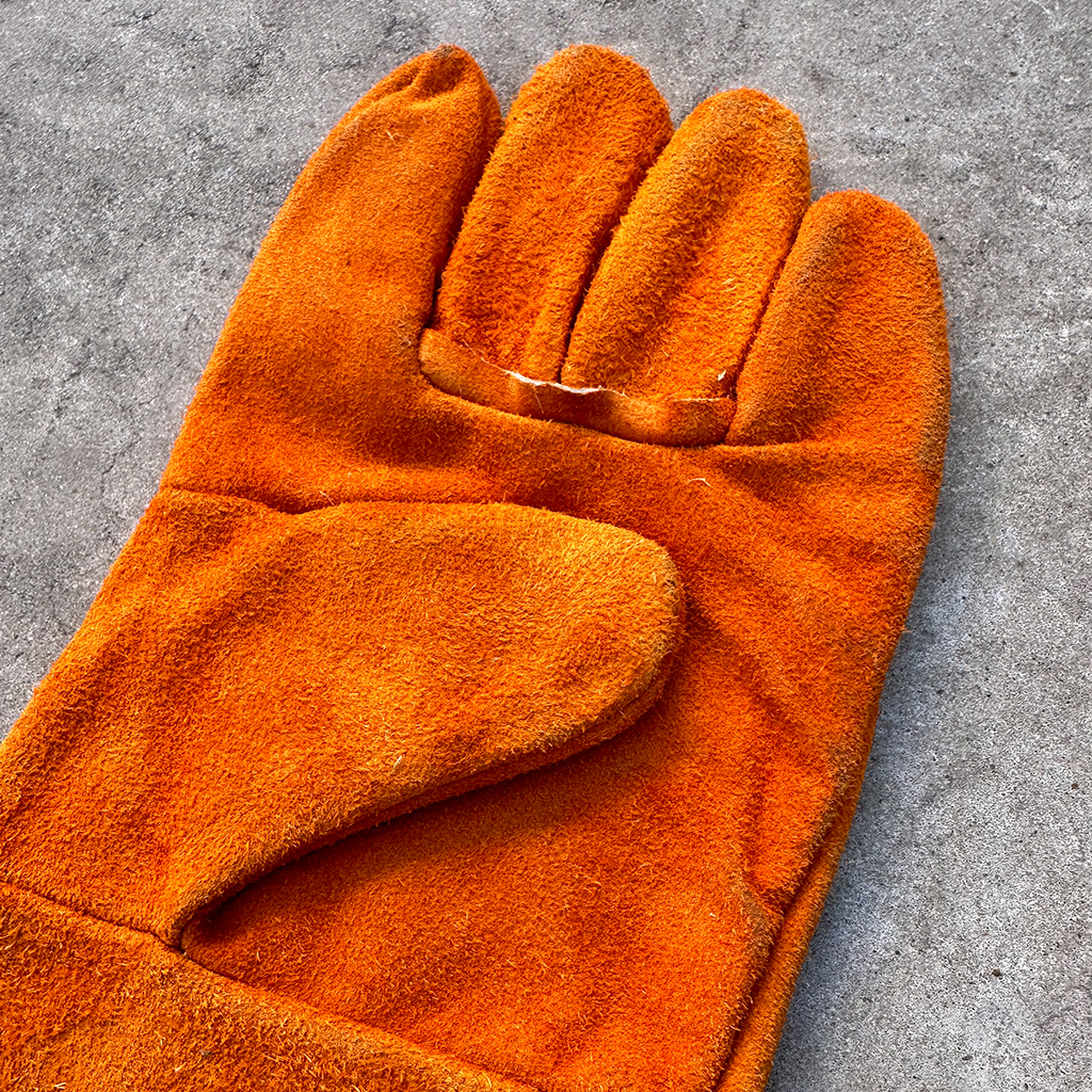 Guantes de cuero parrilleros