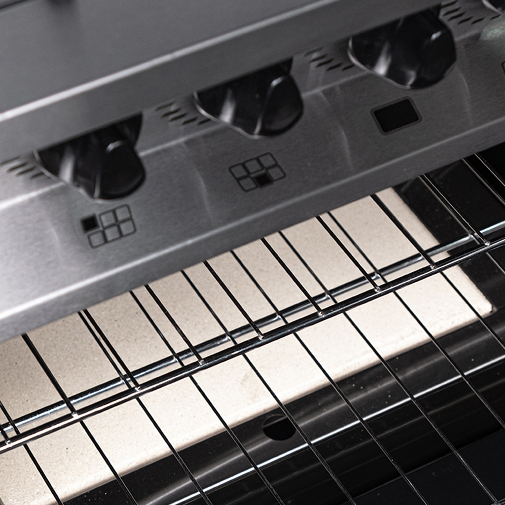 Cocina industrial con puerta de acero y 6 hornallas 76cm - Kokken