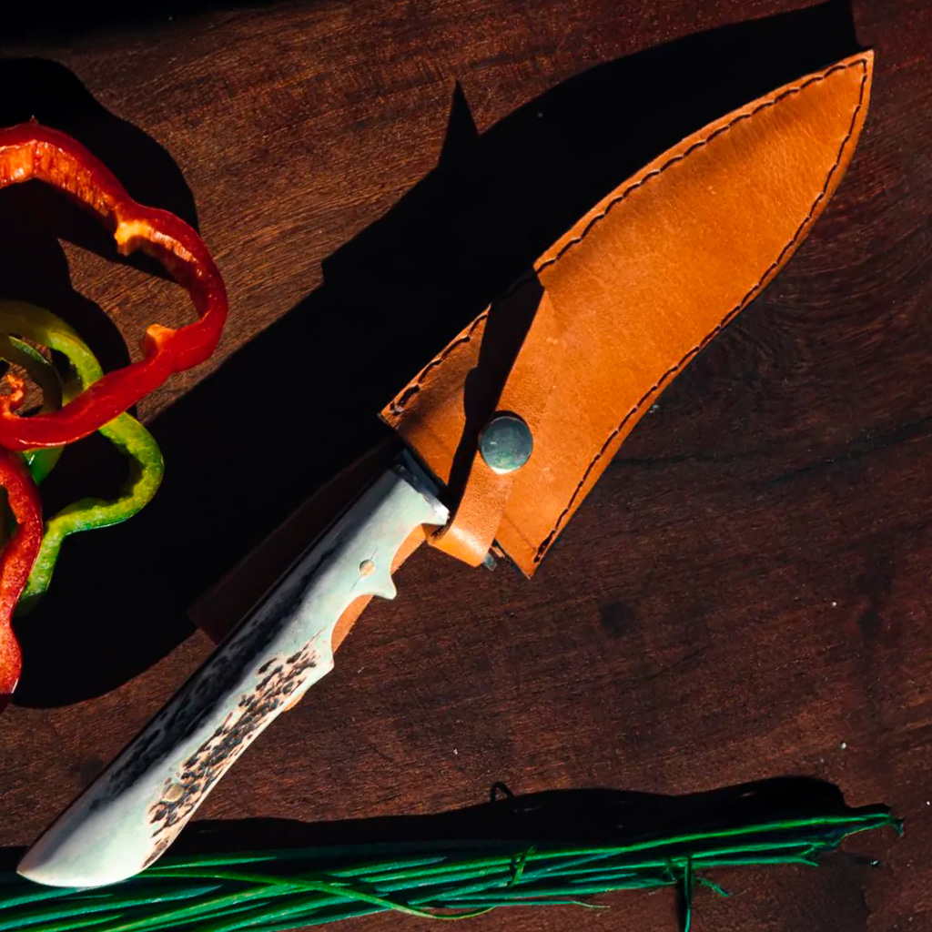 CAM007_cuchillo_02.webp