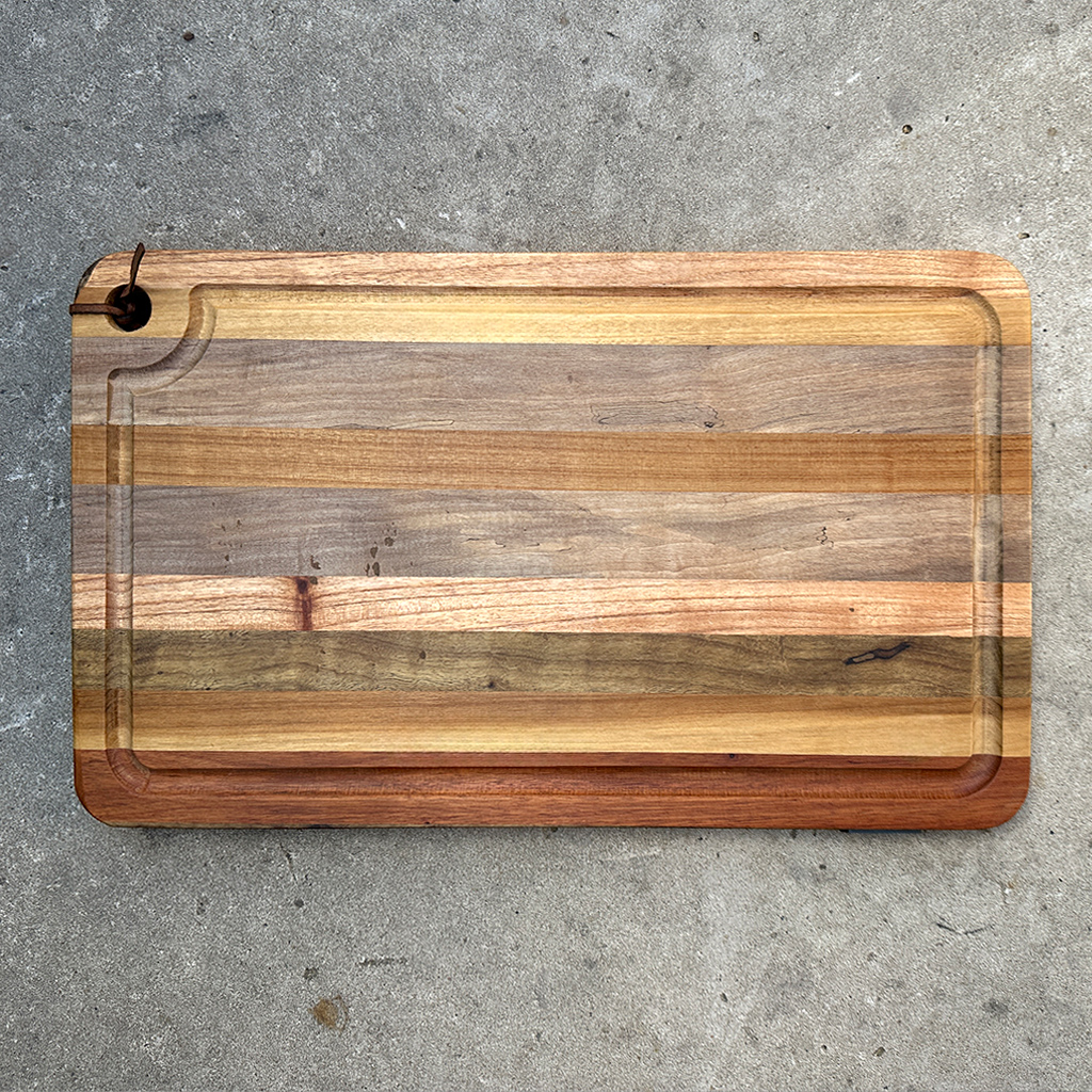 Tabla de corte premium MIX de maderas 50x30