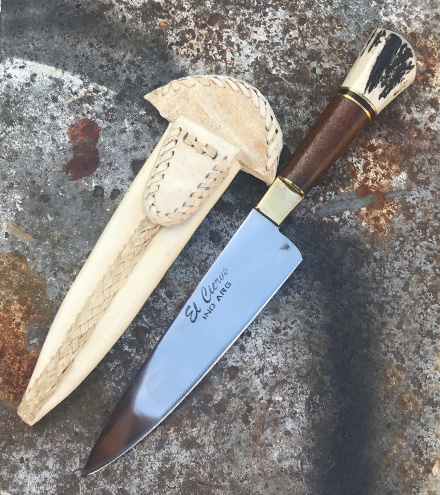 [ART002] Cuchillo mediano con vaina de cuero
