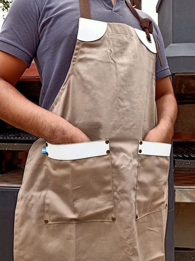 [CUC003] Delantal parrillero gabardina y cuero Pro