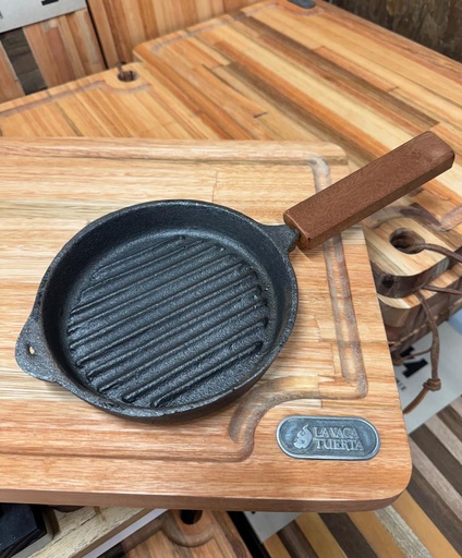 [TAN017] Provoletera Hierro Rayada